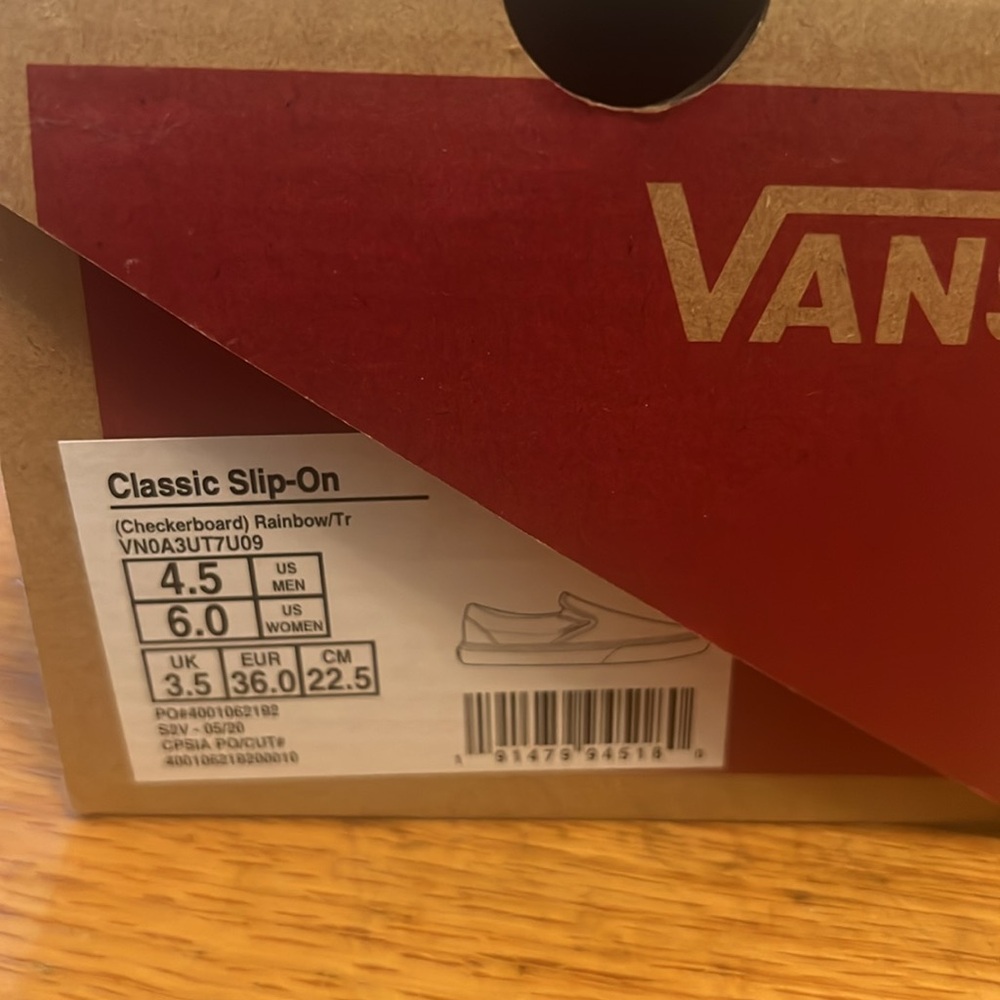 Vans Slip-On Rainbow Checkered Sneakers Women’s 6 - Picture 2 of 6